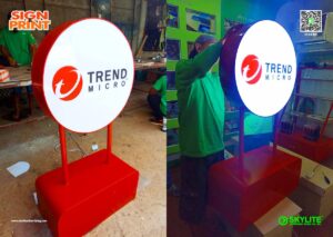 lighted acrylic build up sign with adjustable stand 1