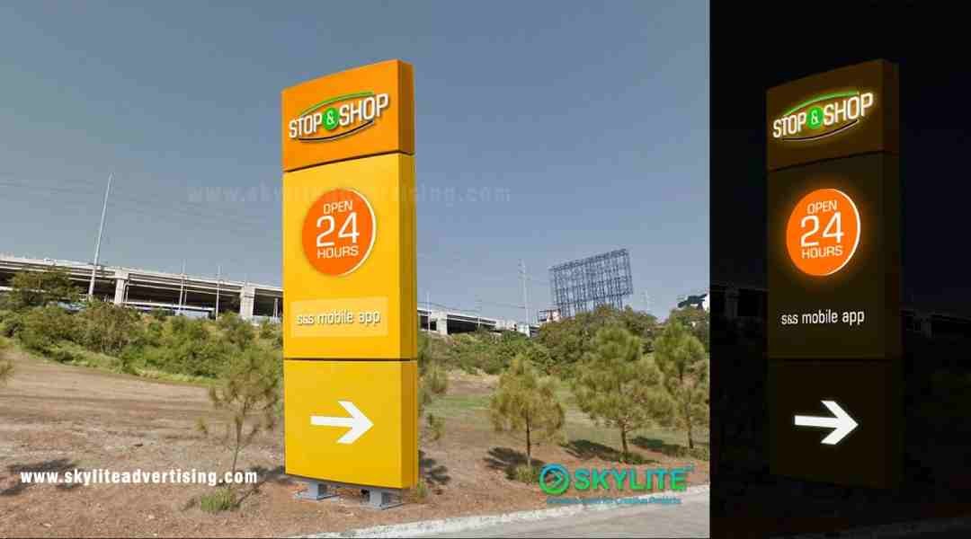 convenience store pylon sign with led lights 1080x600 1